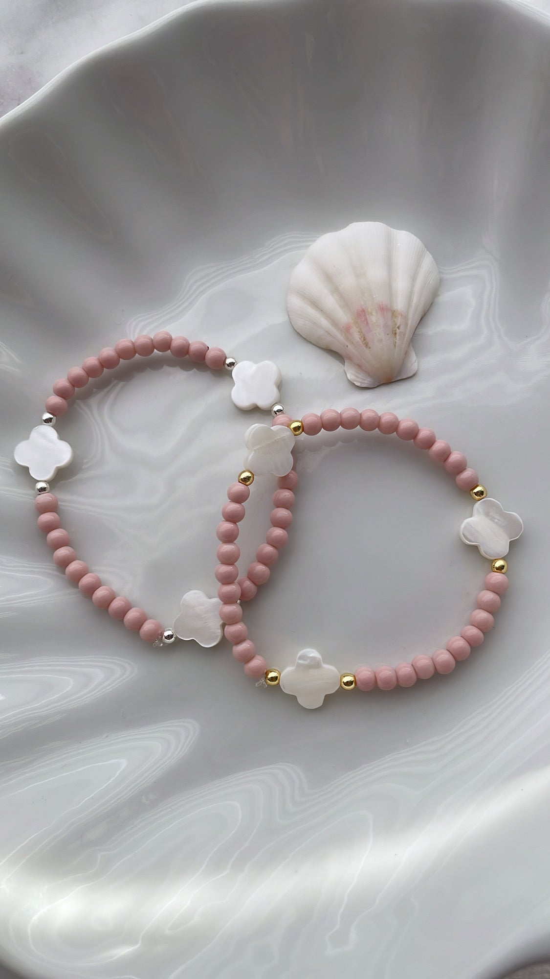 Clover Good Luck Bracelet (Color)
