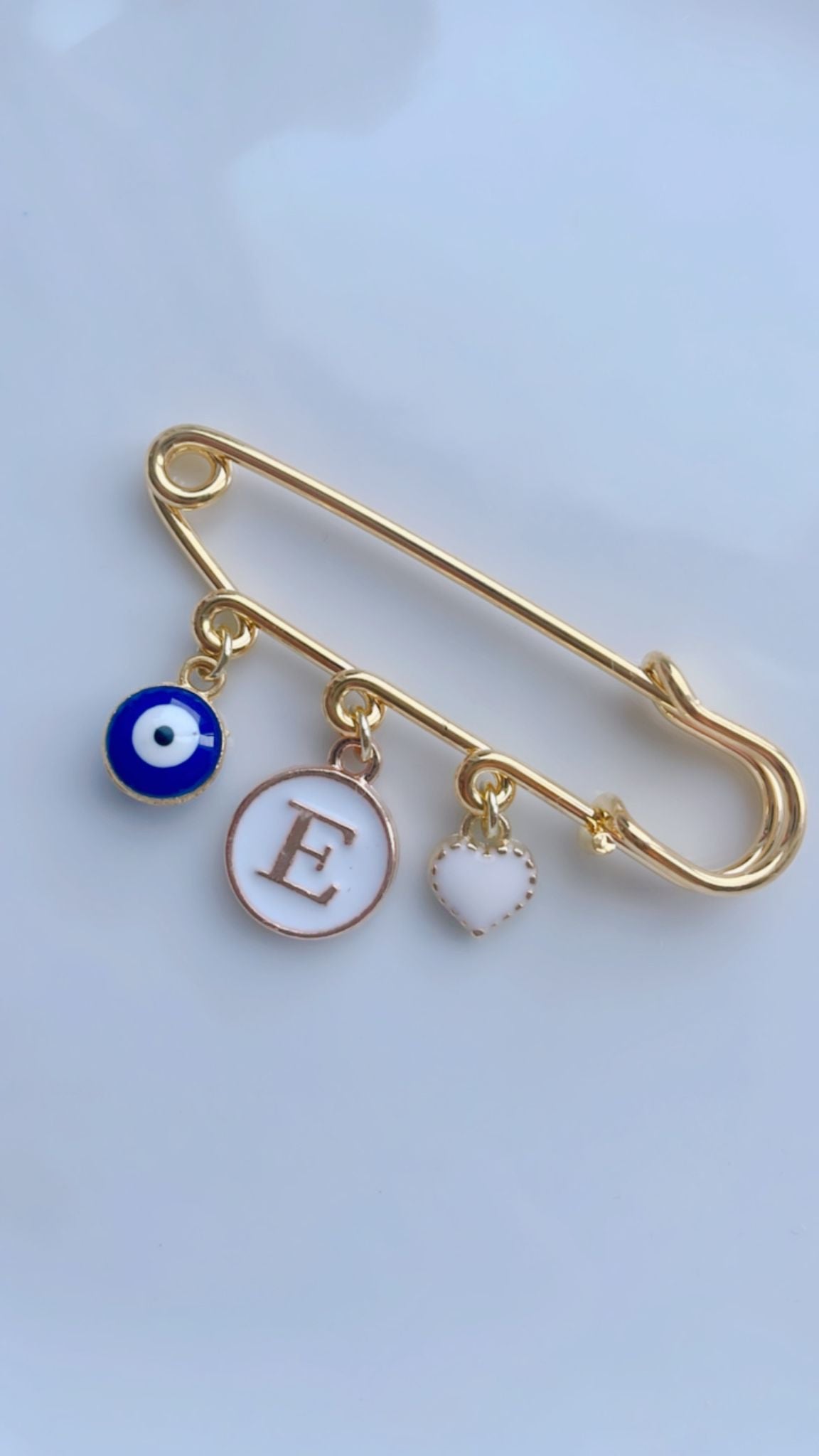Heart + Mati Pin (Gold)