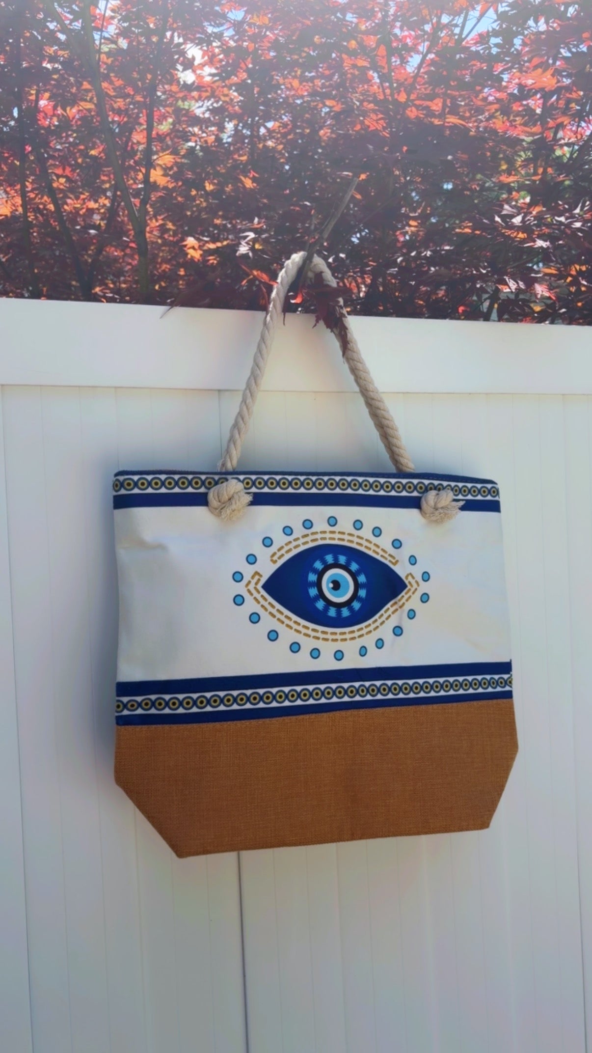 Neutral Eye Beach Bag