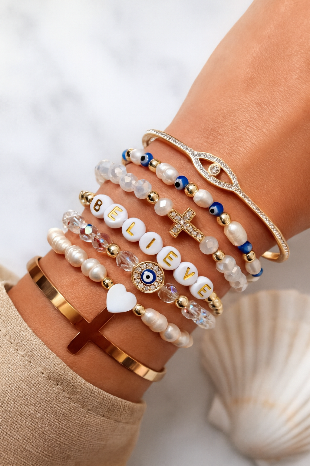 Faith Cross Bangle (Gold)