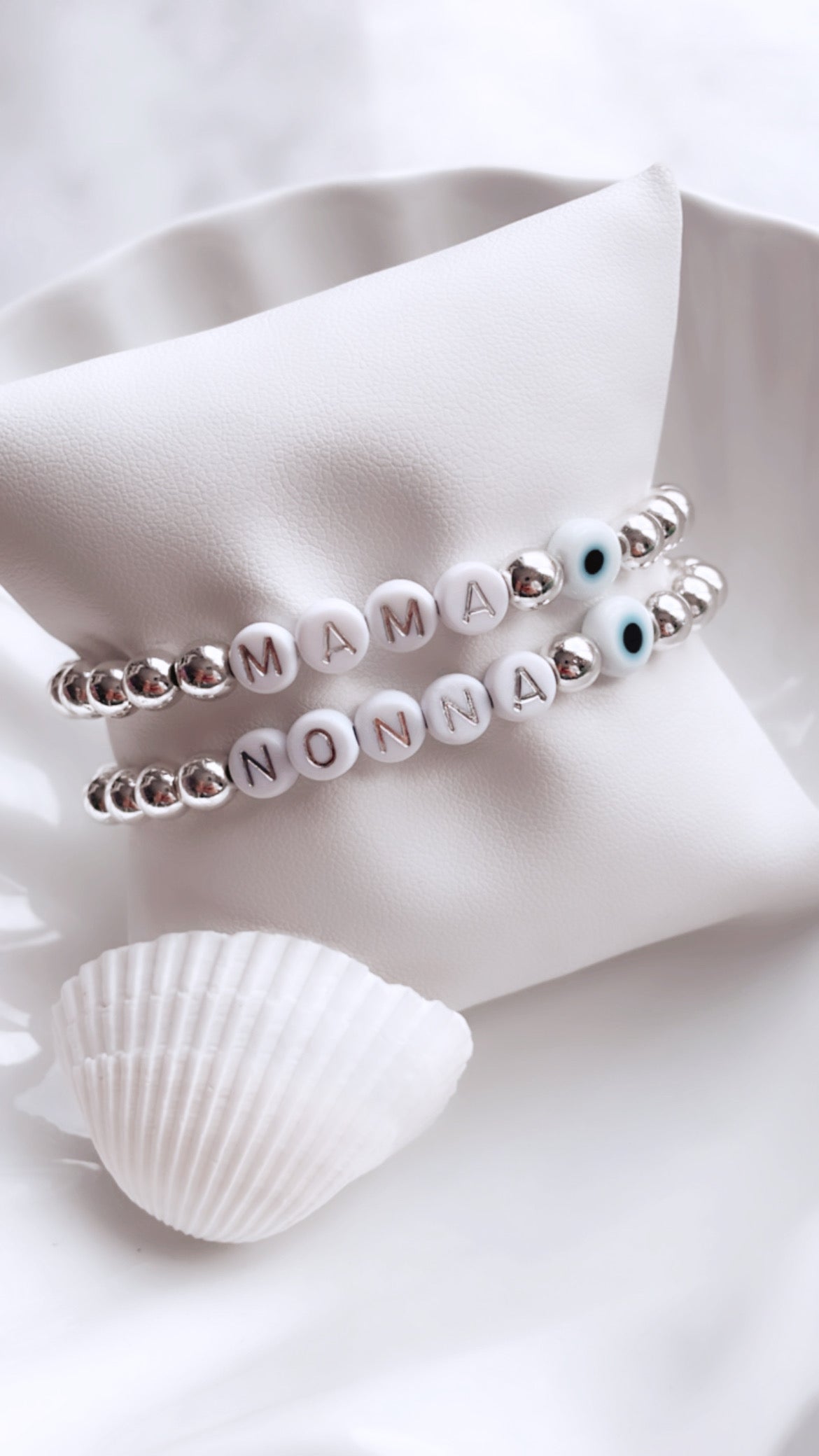 Bracelet Prénom - Femme (Perles Hématite Or/Argent)