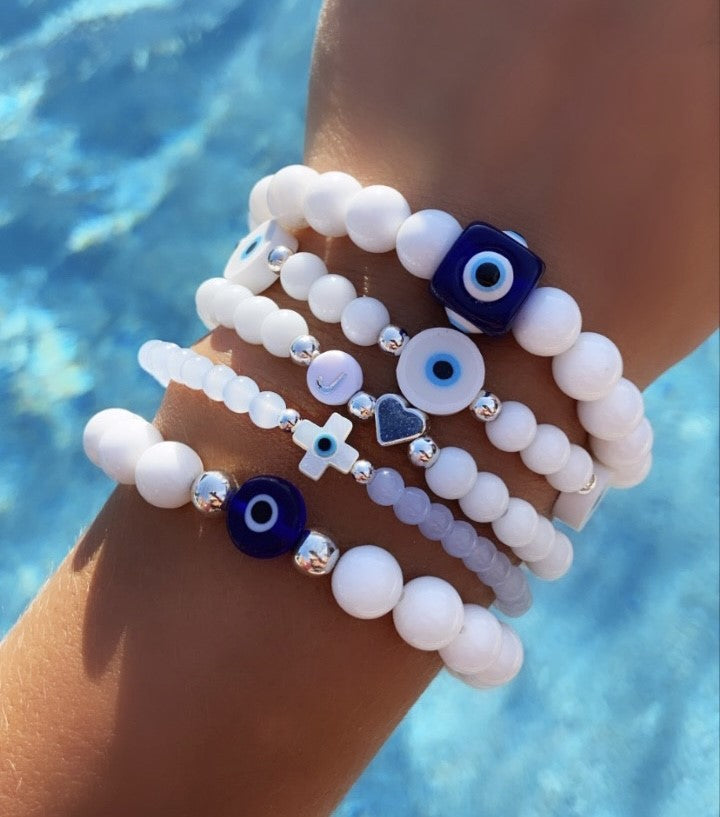 Bracelet Prénom - Femme (Perles de Verre 6mm)