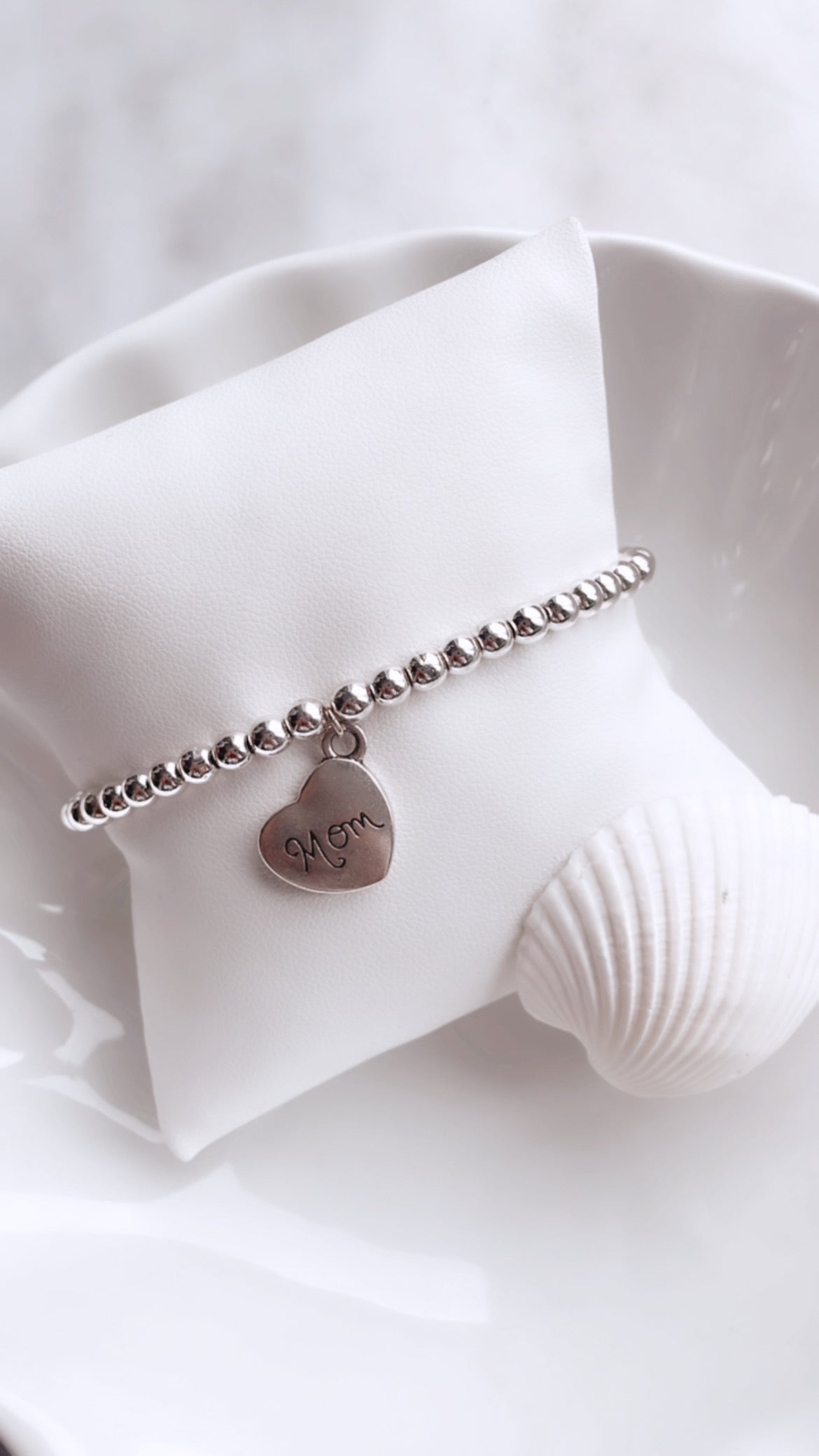 Heart Mom Charm Bracelet