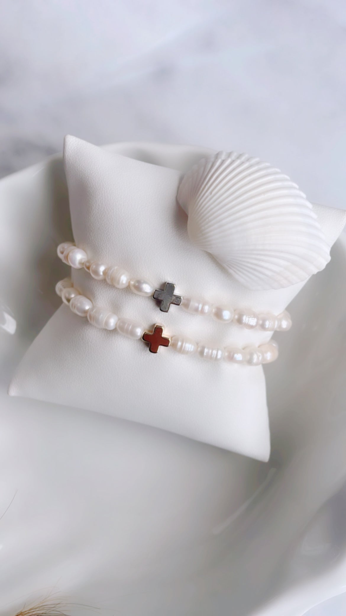 Cross Freshwater Pearl Bracelet