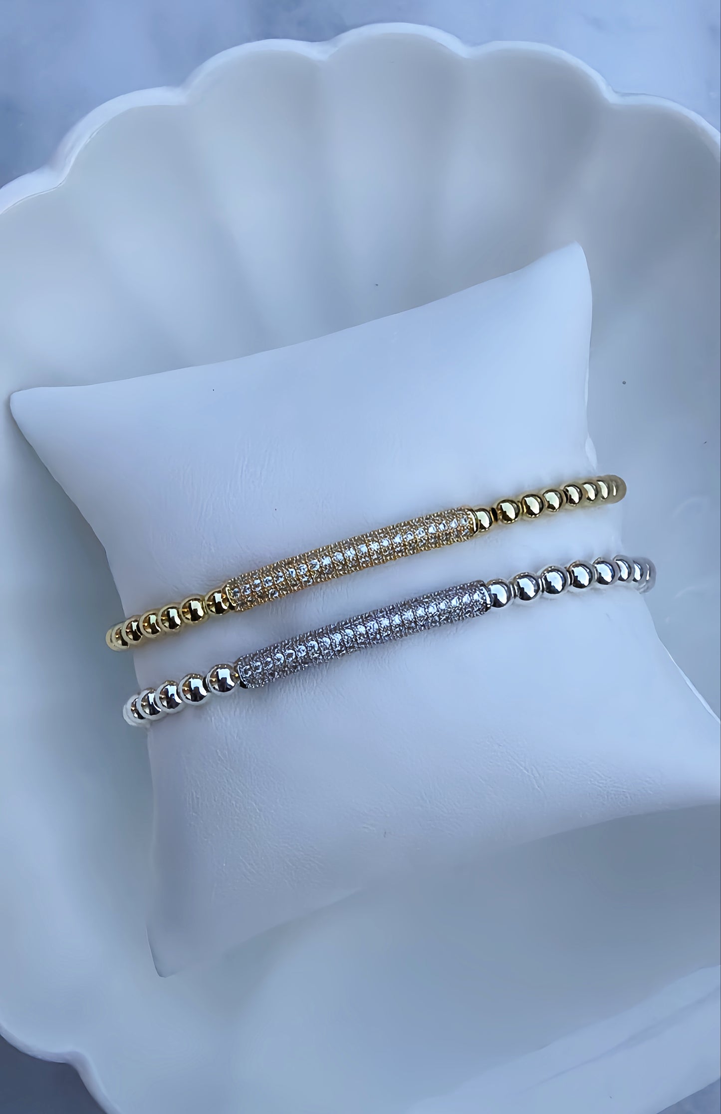 Bar Accent Bracelet (Silver/Gold)