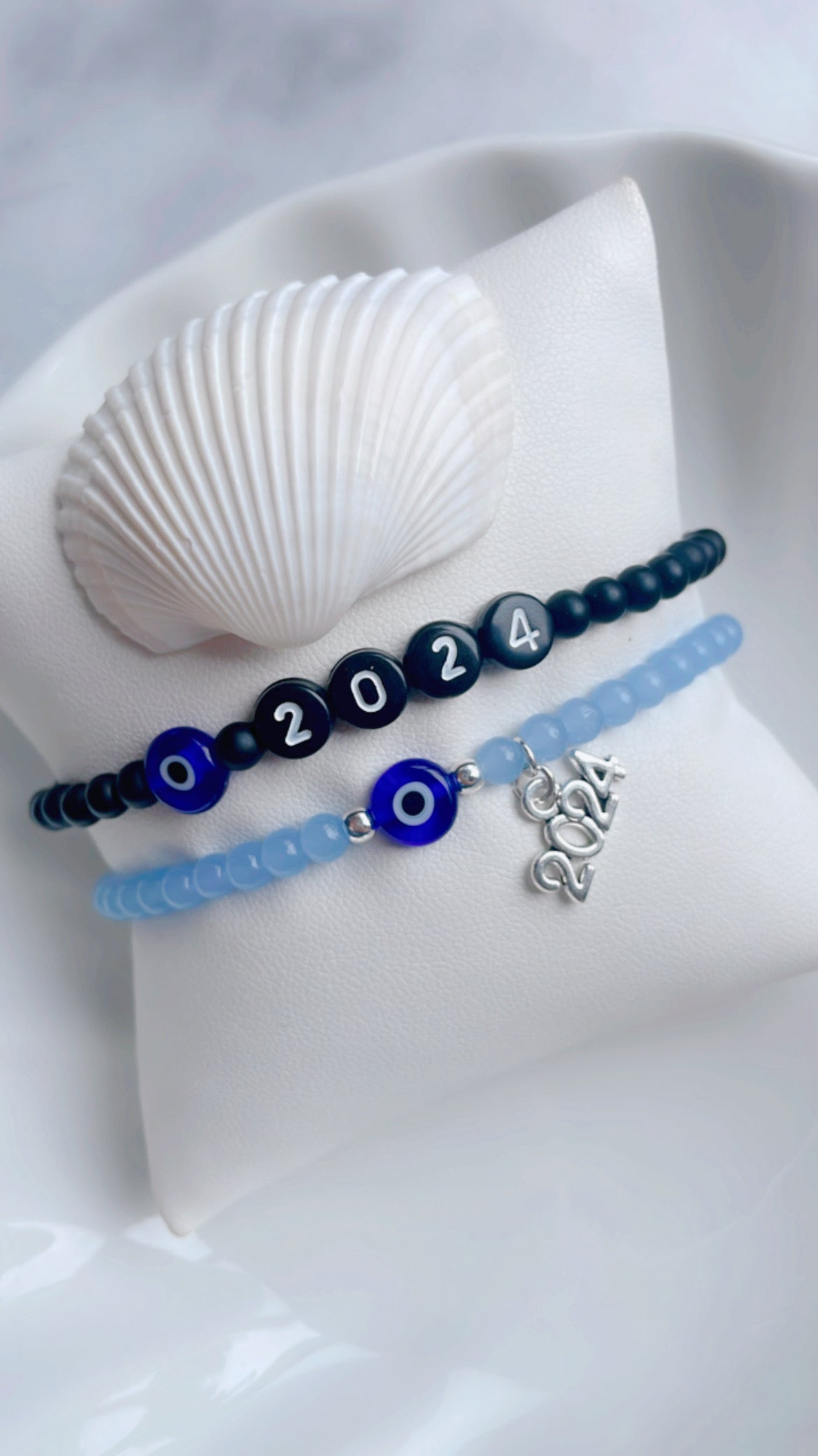 2024 Charm Grad Bracelet (Men)