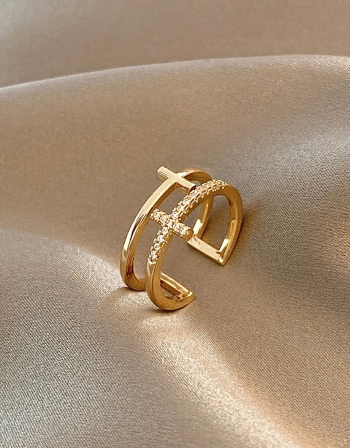 Double Cross Ring (Gold)