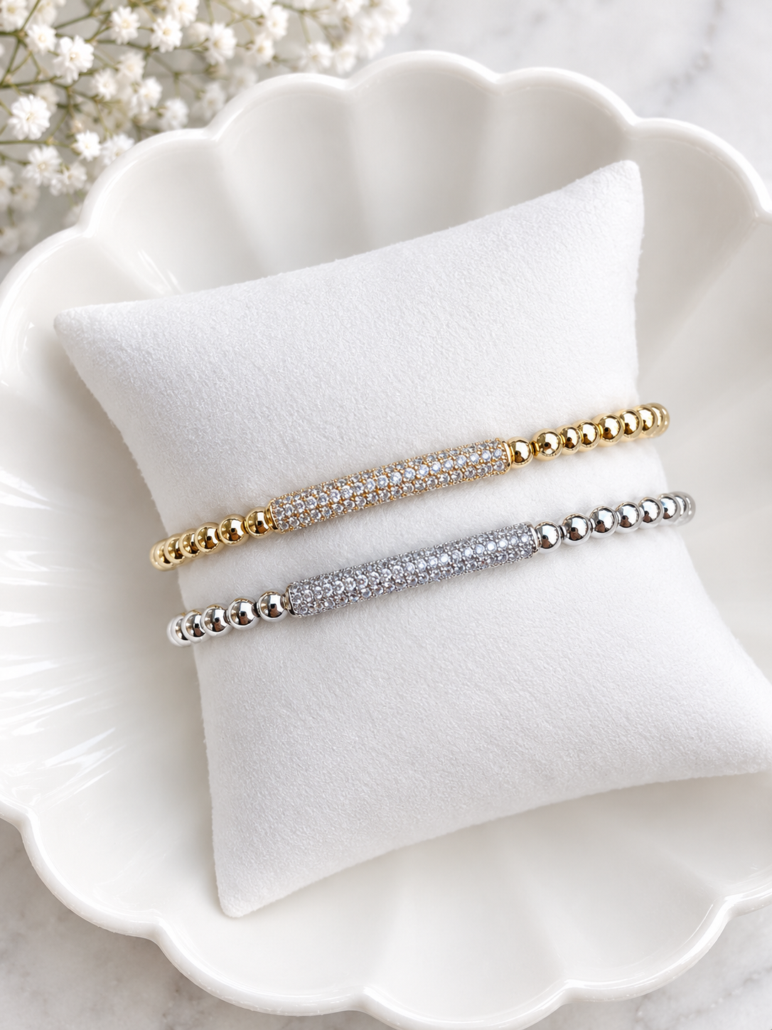 NEW - Bar Accent Bracelet (Silver/Gold)
