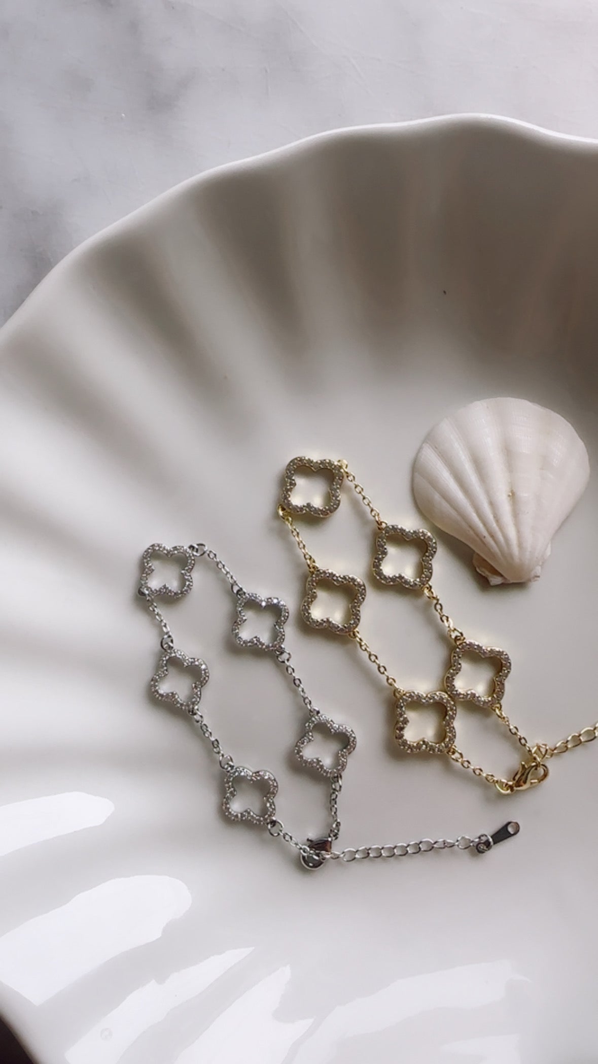 Glitz Clover Chain Bracelet (Silver)