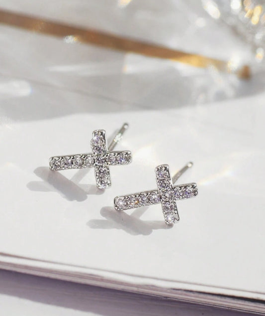 Cross Stud Earrings (Silver)